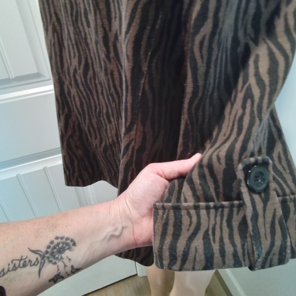 First Option Too Plus Size 16W Brown Zebra Print Coat - Picture 8 of 14